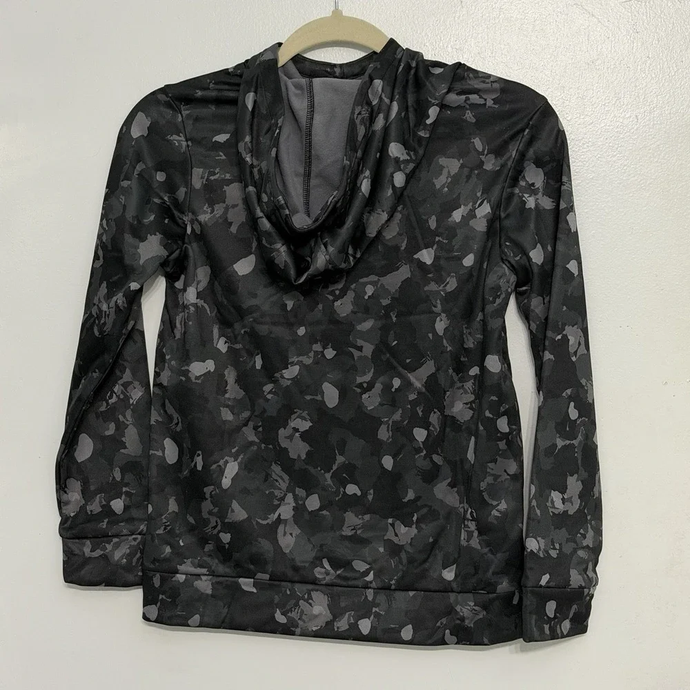 Under Armour Youth Boys Fleece Pullover Activewear Outerwear Camoflauge Size YM - Picture 3 of 8